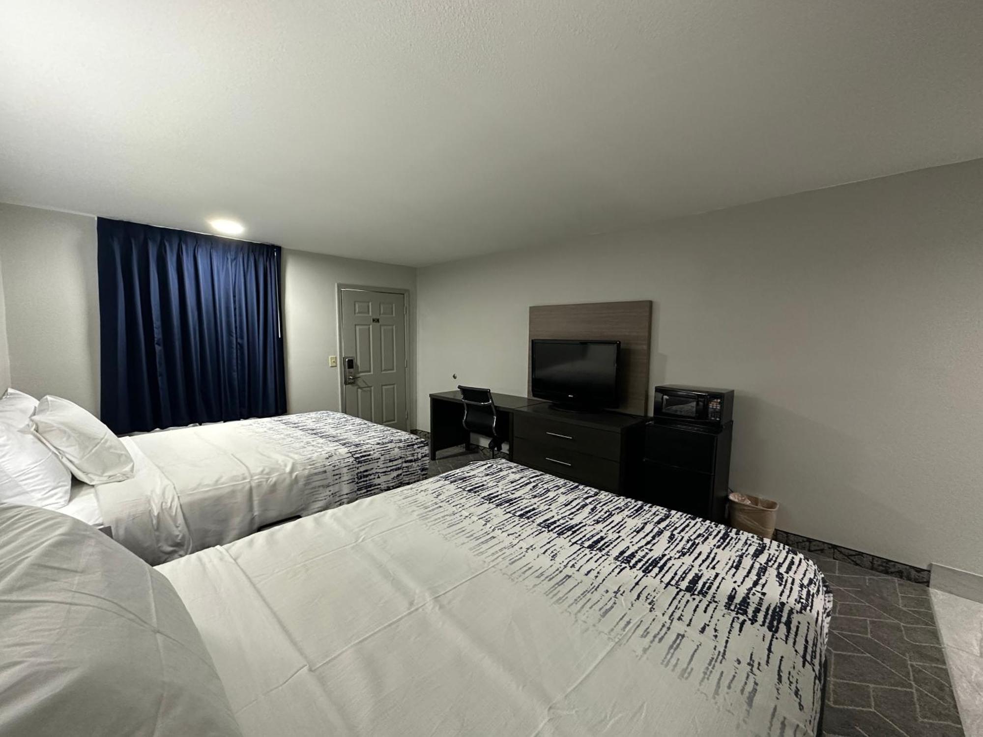 Budget Inn 4*